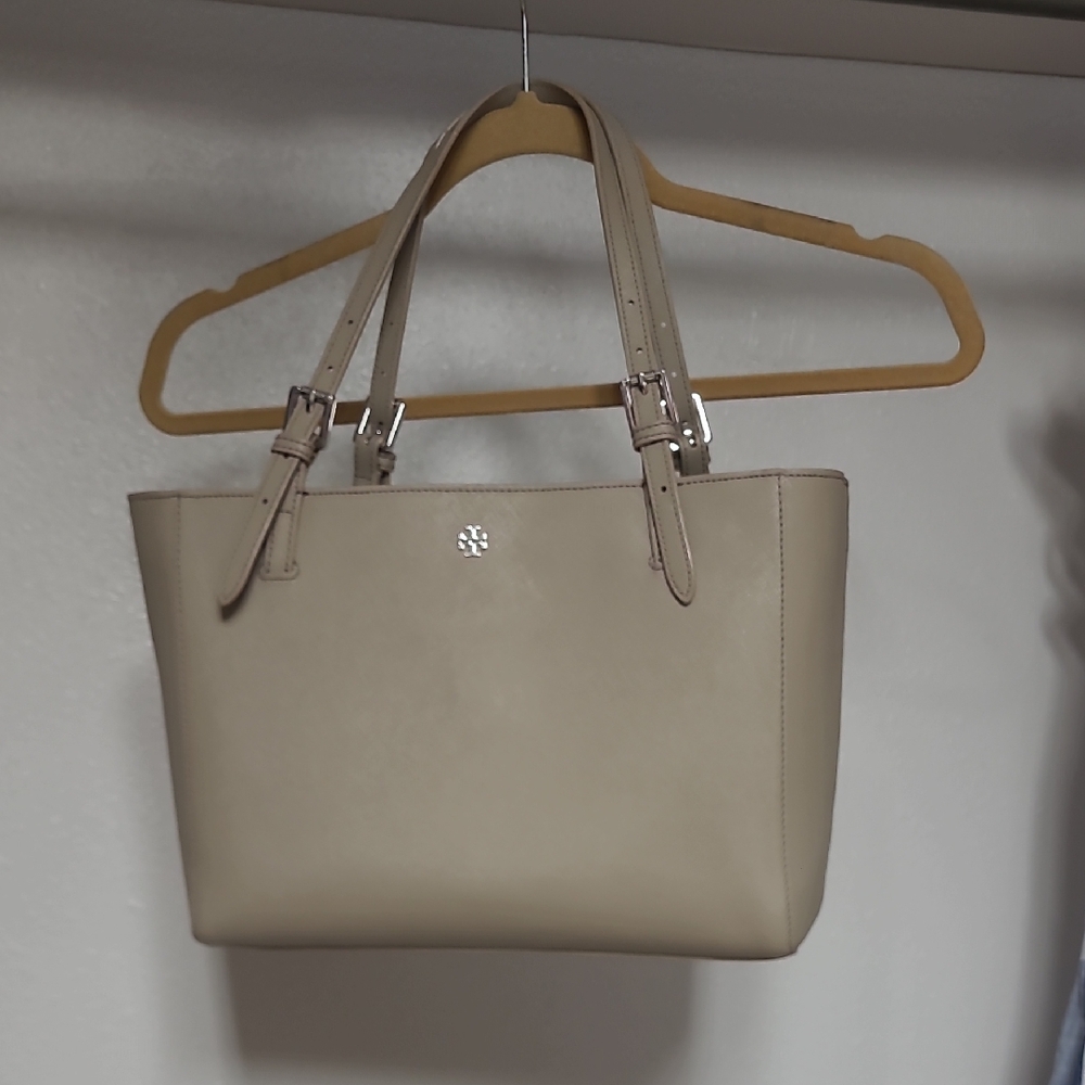 Tory Burch Classic Beige Tote